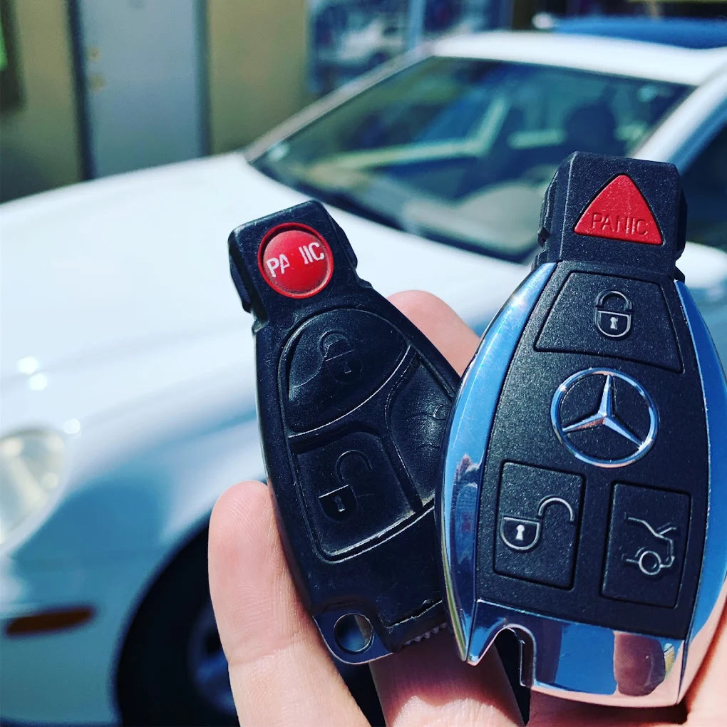 Mercedes-Benz smart key fobs serviced at Fast Keys
